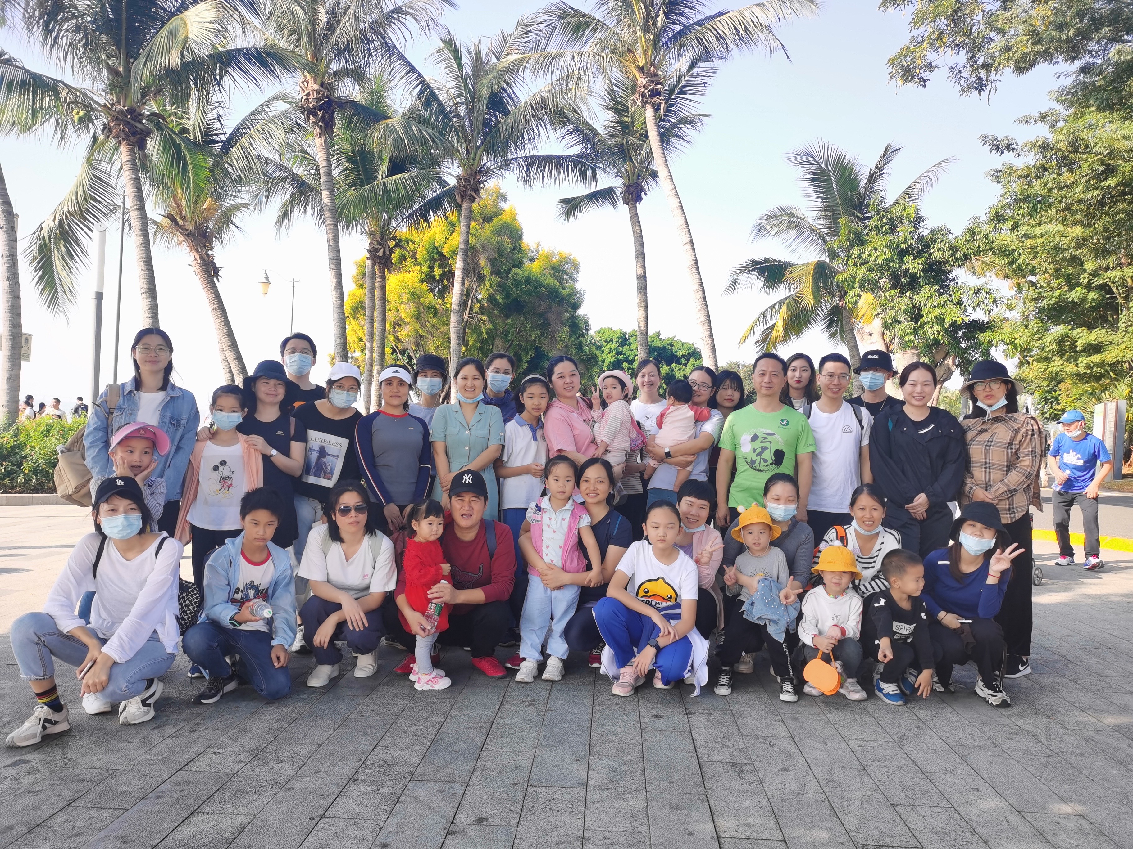 1648090880897160.jpg 徒步深圳灣.jpg